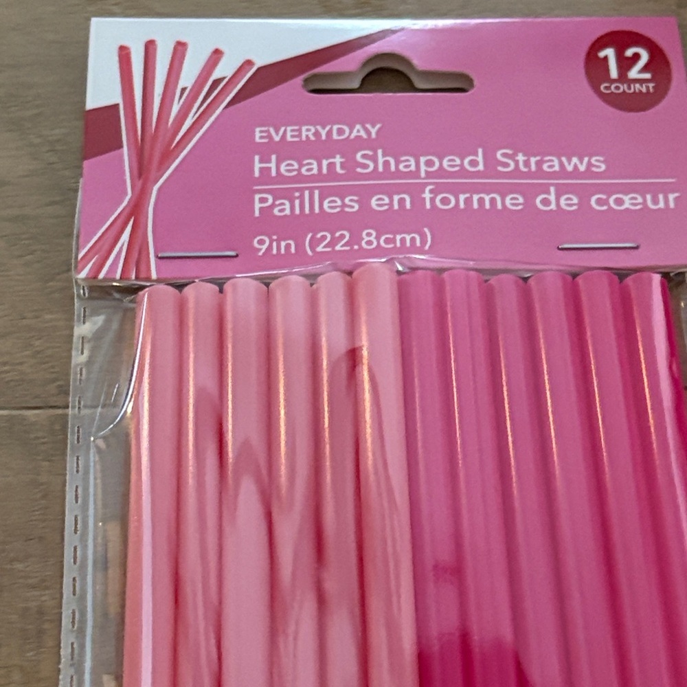Pink Heart Shaped Straws - Picture 2 of 2